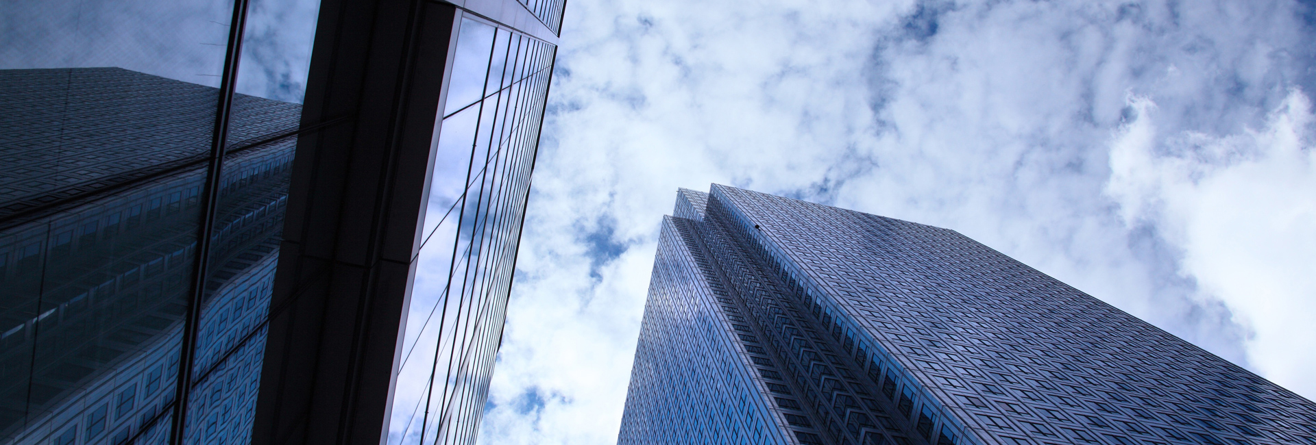 夫妇互换当面做的爱